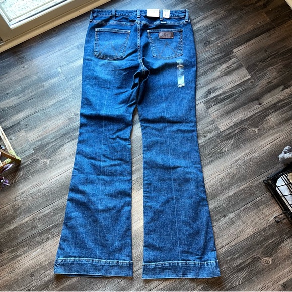 Wrangler Retro Bailey Jeans - Picture 5 of 6
